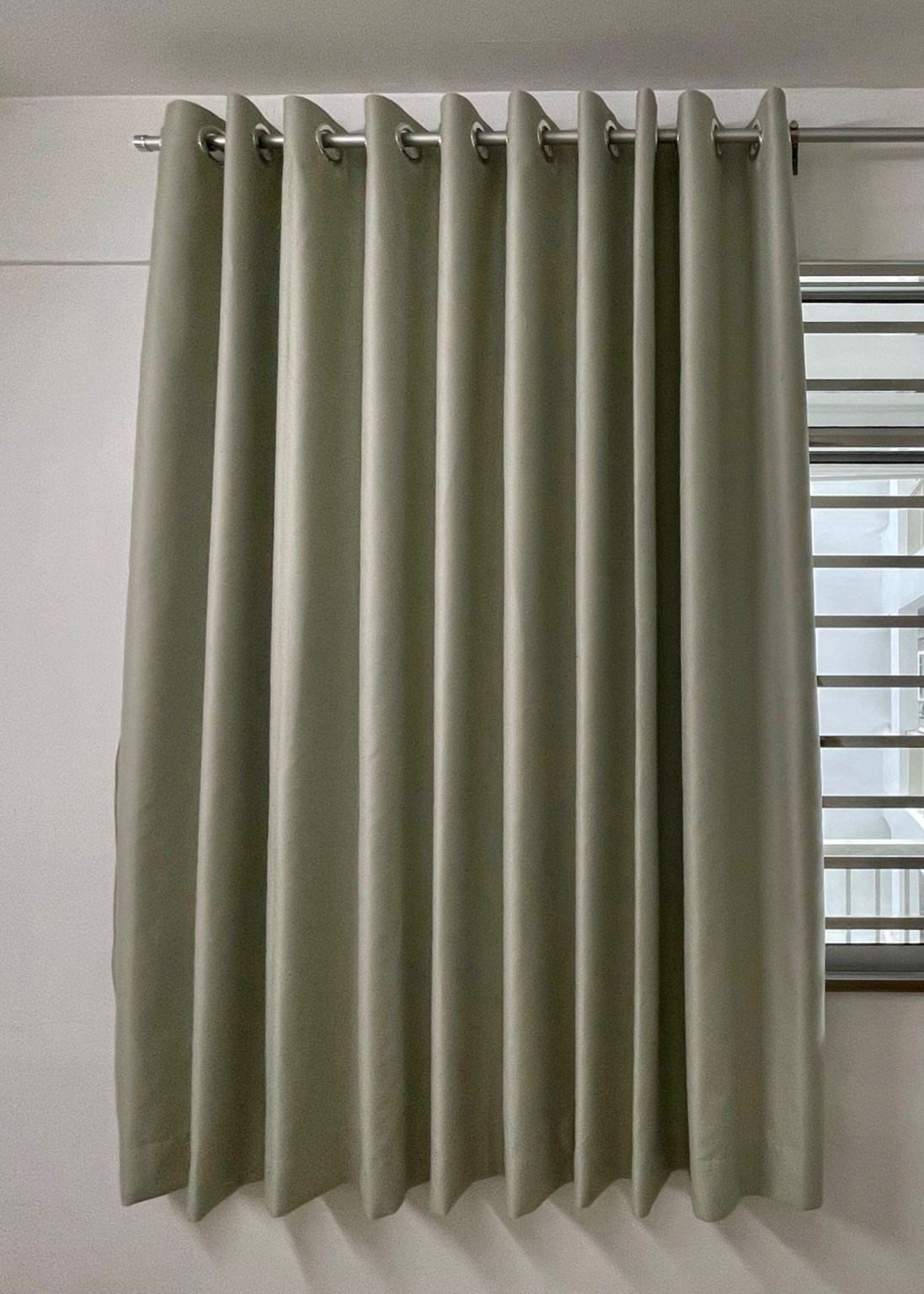 Eyelet
